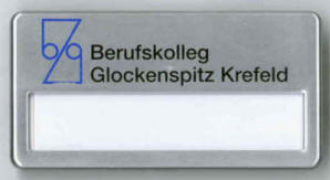 Type �rektangel� med afrundede hj�rner. Metallegeret plast. Dess.: 363167036 St�rrelse 70 x 36 mm.