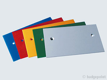 Badgepoint - Name tag systems - We make your name visible fra Dansk Erhvervsbeklædning. - som Standardprodukter, Individuelle produkter, og som Brancheløsninger: Navneskilte, Reversskilte, Bordskilte, Kampagneskilte, Badge, med tryk og gravering, efter opgaven.