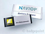 Badgepoint - Name tag systems - We make your name visible fra Dansk Erhvervsbekl�dning. - som Standardprodukter, Individuelle produkter, og som Branchel�sninger: Navneskilte, Reversskilte, Bordskilte, Kampagneskilte, Badge, med tryk og gravering, efter opgaven.