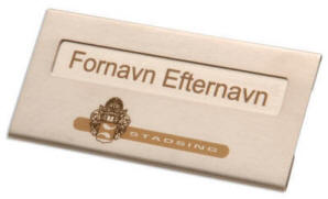 18416 200001 Dette navneskilt p�s�ttes nemt med en supermagnet.