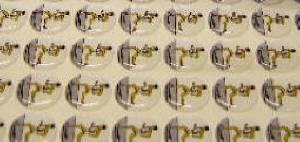 3D-skilte og LogoPlates kan udstanses i former og figurer efter �nske.