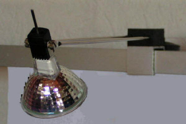 Illuminator Rail 20 