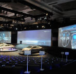 Bannere i net, pvc og som block out. Medier, messe-baggrunde og pop-up bannere har en enorm effekt og kan anvendes som baggrund