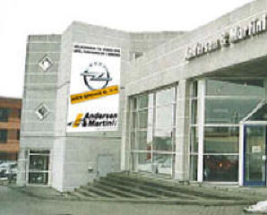 Alle outdoor-bannere kan leveres med kantforstrkning. her et eksempel for Andersen og Martini AS