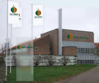 SAMS HOTEL - lad os ogs� give et bud p� Deres �nske til facaden, eller som enkeltl�sninger p� biler, bannere, flag og skilte.