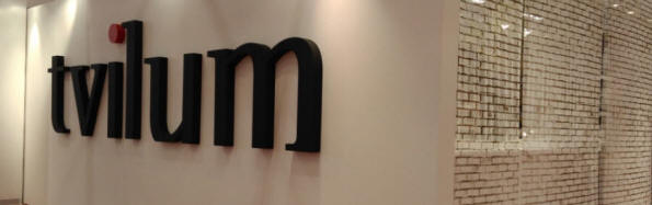 3D-formcutting - bogstaver udført i EPS-flamingo, efter Deres krav