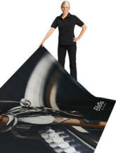 Vi tilbyder forskellige typer af måtter såsom engangsmåtter, expo-måtter, entrémåtter og vaskbare måtter for længerevarende brug