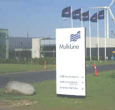 Alle pylonerne er ellipseformede og med åbne kanter.