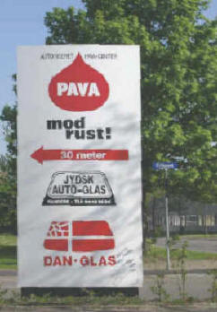 Pylon - Exclusive - her i formatet 1500 x 3000 mm..