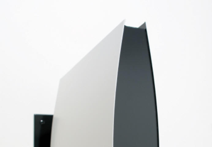 Alle Exclusive vinge- og hængepyloner danner en åben afslutning på kanterne.