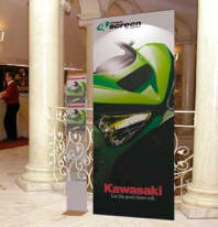 4-Screen + Zip-Up brochure holder 44516x
