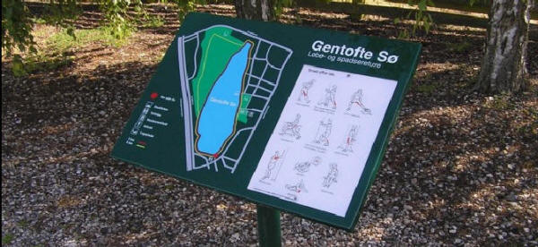 Sign-Craft design - Elegant og funktionel lav infostander