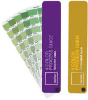 8244 PMS 4-color Process Guide. S�t med to farvevifter med over 3.000 CMYK-farver sorteret i farve-orden.