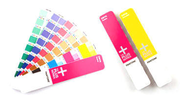 SERI�S FARVESTYRING - PANTONE - Plus CMYK - fra enkelte farver til avancerede processer.