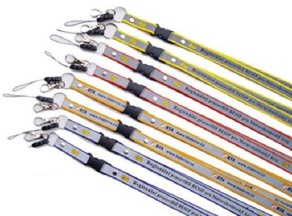 Reflekterende lanyards efter opgave.