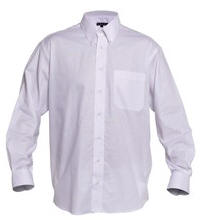 Oxford skjorte Model: 3255-135-3 Lang�rmet skjorte med brystlomme. Flot design produceret i en praktisk oxfordkvalitet. Strygelet. Bev�gelsesfold midt p� ryggen for �get komfort. 70 % bomuld / 30 % polyester 140 g/m�. 