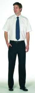 H8101 Herreskjorte med korte �rmer 30/70% polyester/bomuld. Lange �rmer=164