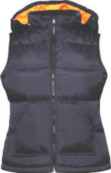 B&C Zen / Women - Smart damevest i 100 % nylon med varmt vatteret polyesterfor, stor aftagelig foret h�tte, 2 sidelommer, 