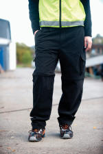 Unisex zip-off bukser. Ekstra lommer.