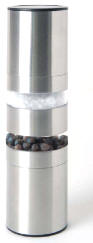 Duo salt/peberkv�rn i st�l.