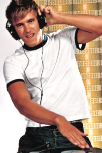 Hanes Ringer-Tee