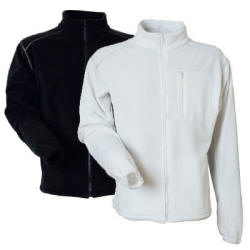 Fleece jakke i 100% polyester. 