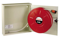 Linde ildslukkerskab og -box.