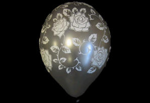 Roser på Sølv ballon. Dess.: 41200. Runde metal balloner med roser