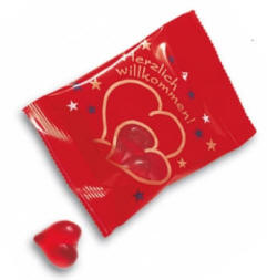 Vingummi i mange versioner og pakninger. - Slik og andre søde sager - i et hav af varianter; Reklameslik.com