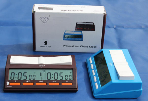 Dess.:08316DT18 High-Quality Diamond digital skakur 