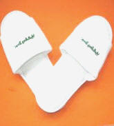 Slippers kan naturligvis ogs� levere efter opgave - med logo og budskab om �nsket.