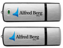 Alle USB-enheder kan have et trykt logo på en side, og en unik gravering på den anden.