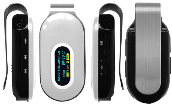 Clip Mp3 muliggør MP3 og WMA formater, den indeholder FM radio og kan rundkaste og registrere stemmememos.