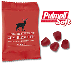 Pulmoll-reklameposer Pulmoll-Soft – bløde halspastiller, kirsebær + Vitamin C