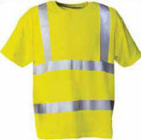 T-shirt, med rund hals, ensfarvet, skulderrefleks og korte ærmer. Isolerende, absorberende og svedtransporterende. EN 471,