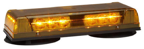 Responder CON3 fra Whelen er en lavprofil mini lysbro.